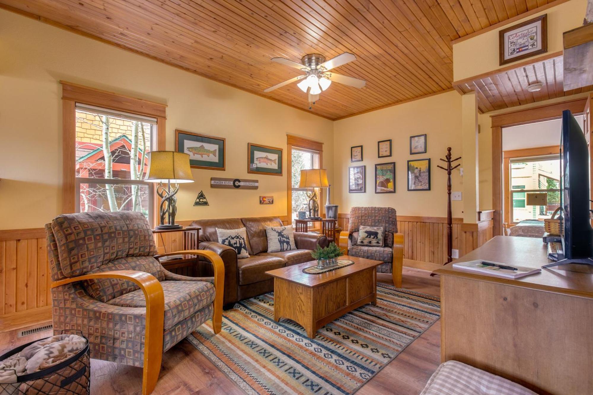 Riverfront Cabin About 4 Mi To Granby Ranch! Extérieur photo