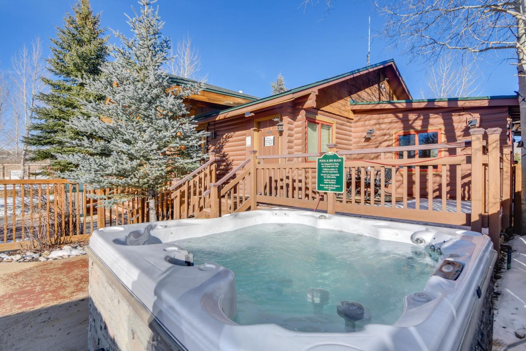 Riverfront Cabin About 4 Mi To Granby Ranch! Extérieur photo