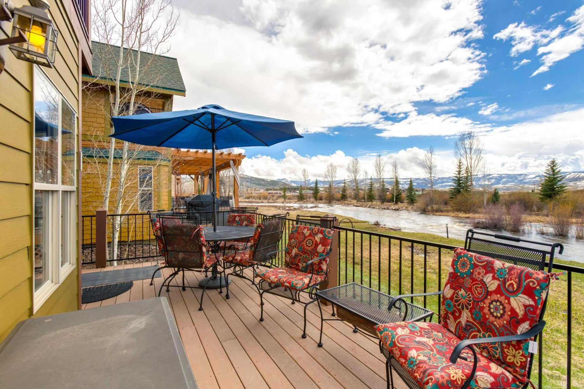 Riverfront Cabin About 4 Mi To Granby Ranch! Extérieur photo